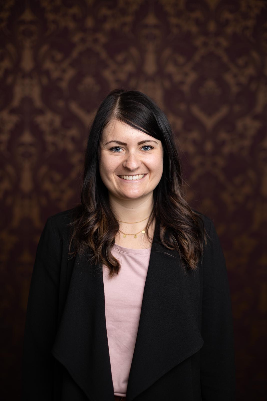 Laura Haas • Unsere Kurve